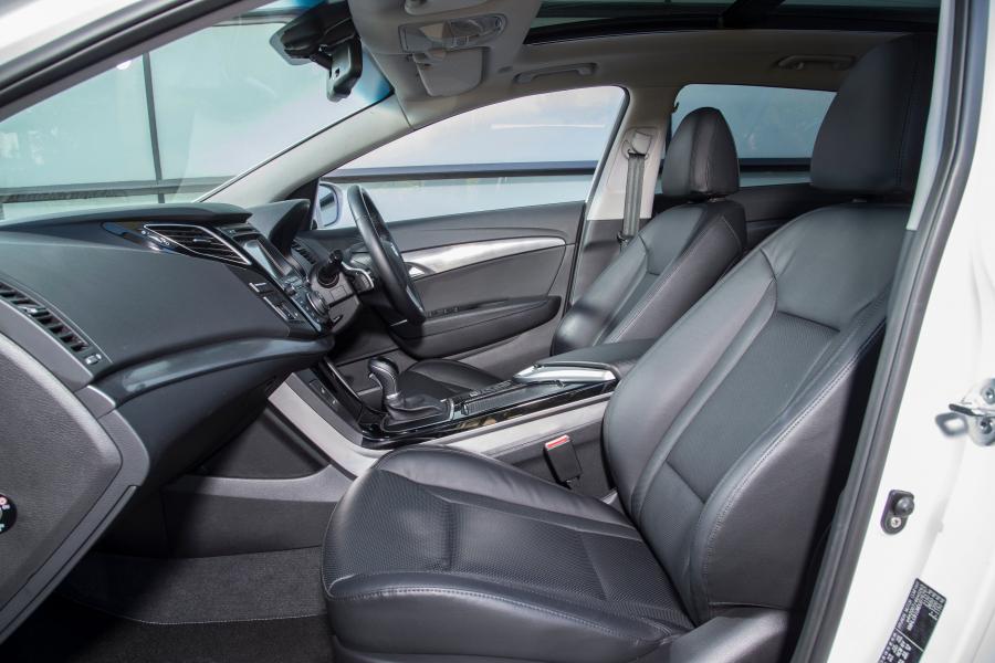  Hyundai i40 Tourer 2014 года  (UK) (фото 50 из 73)